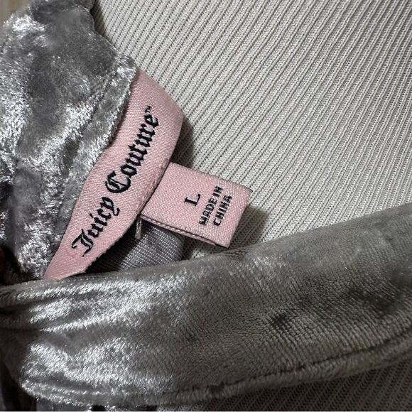 Women's Juicy Couture Velvet Cold-Shoulder Top - Picture 6 of 9